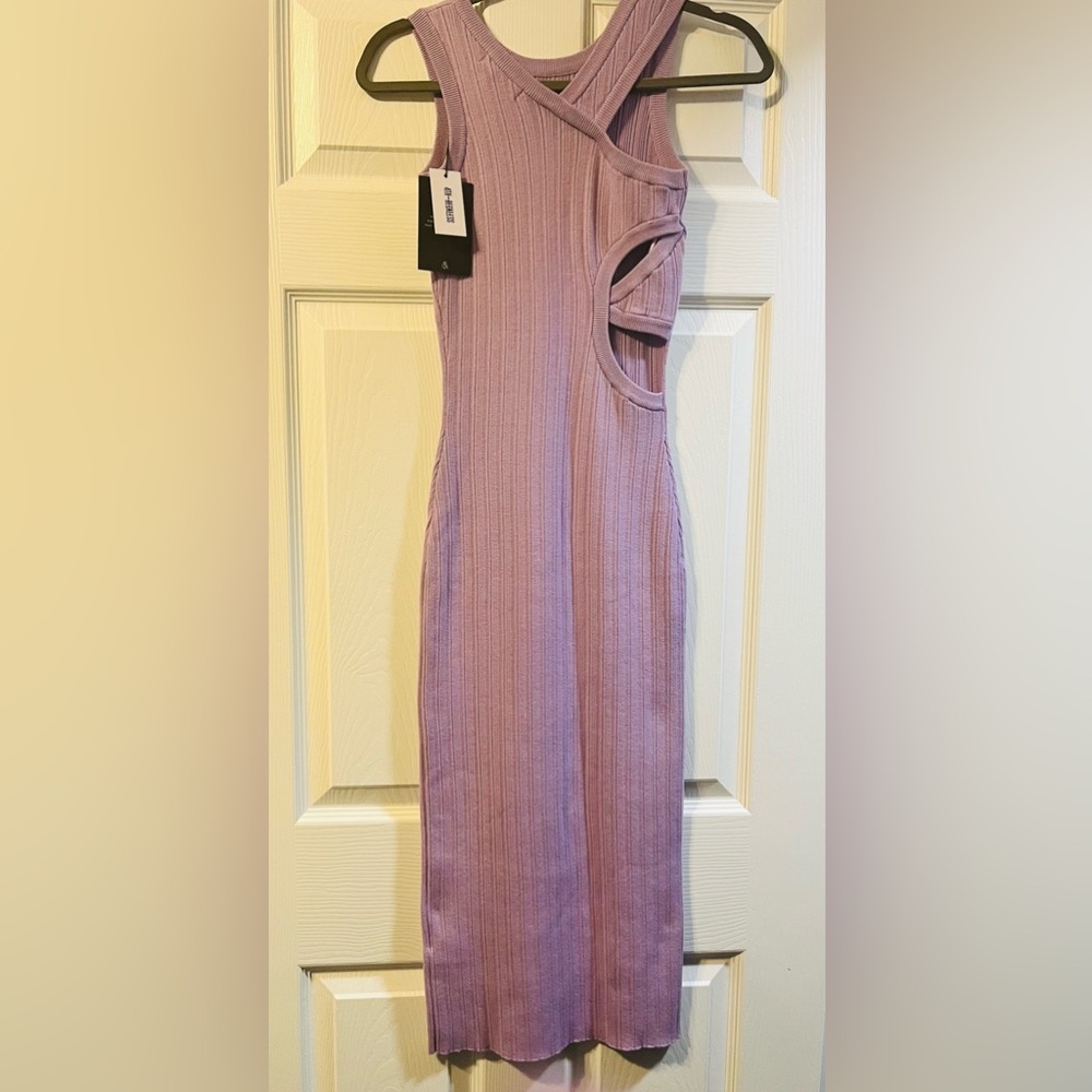 New! Form Fitting Dress - Picture 5 of 6